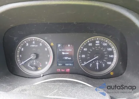 2016 Hyundai Tucson Sport z USA, uszkodzony, nr VIN KM8J33A24GU254063